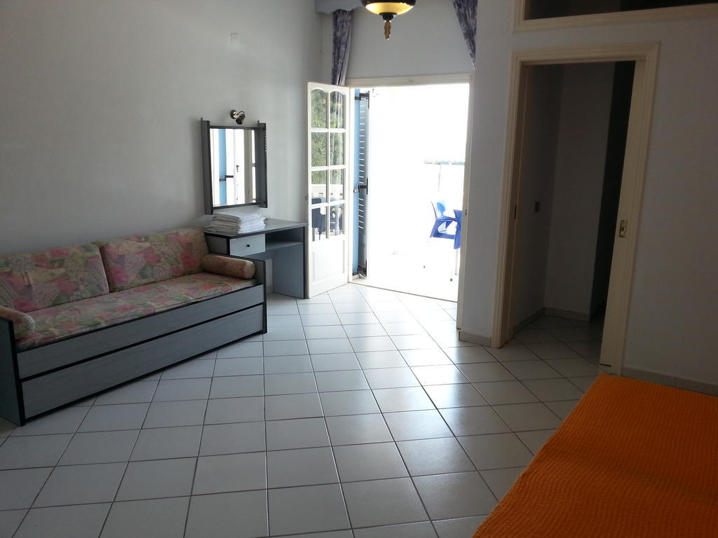 Dolphin Apartments 1 بارغا المظهر الخارجي الصورة