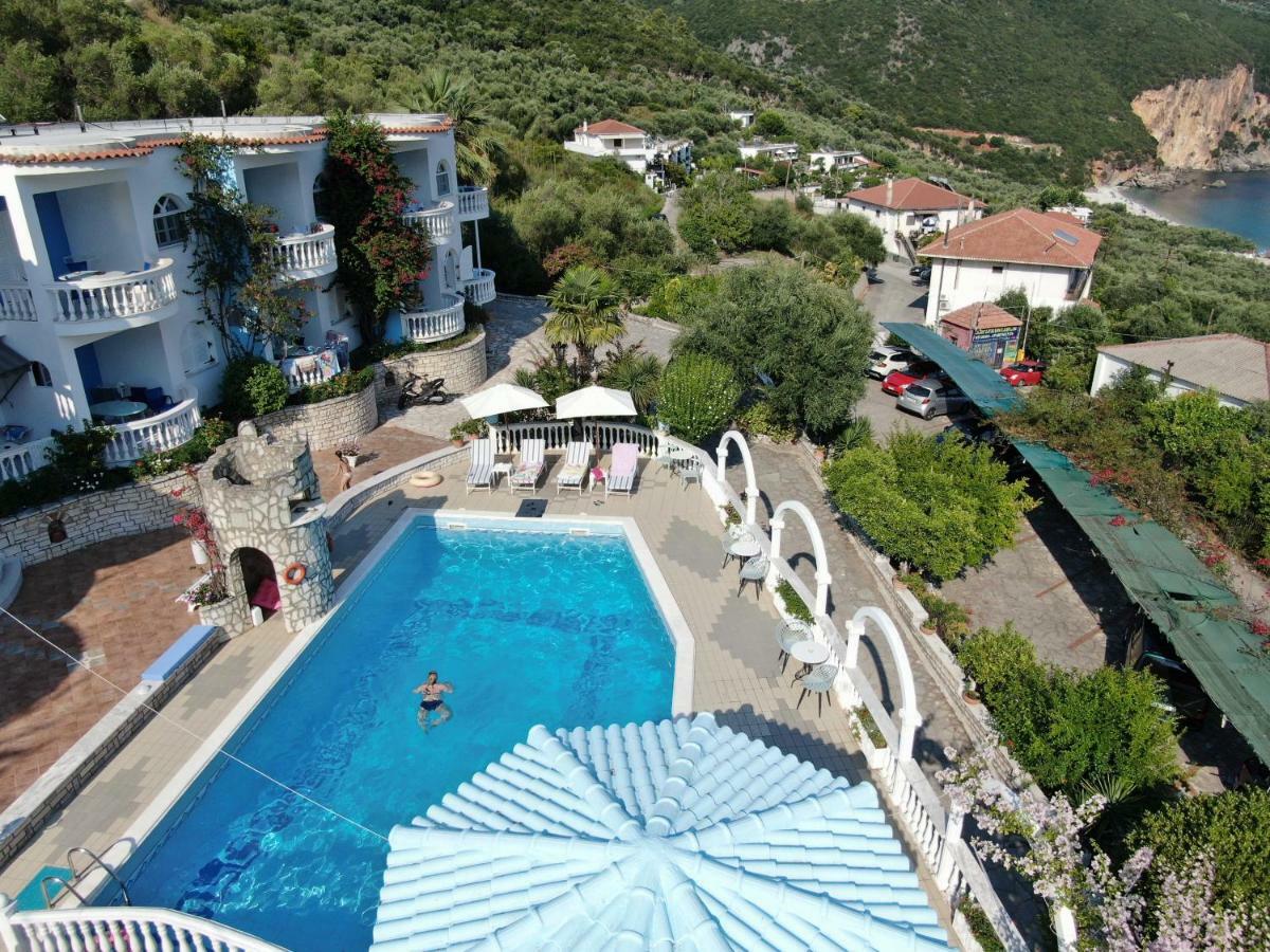 Dolphin Apartments 1 بارغا المظهر الخارجي الصورة